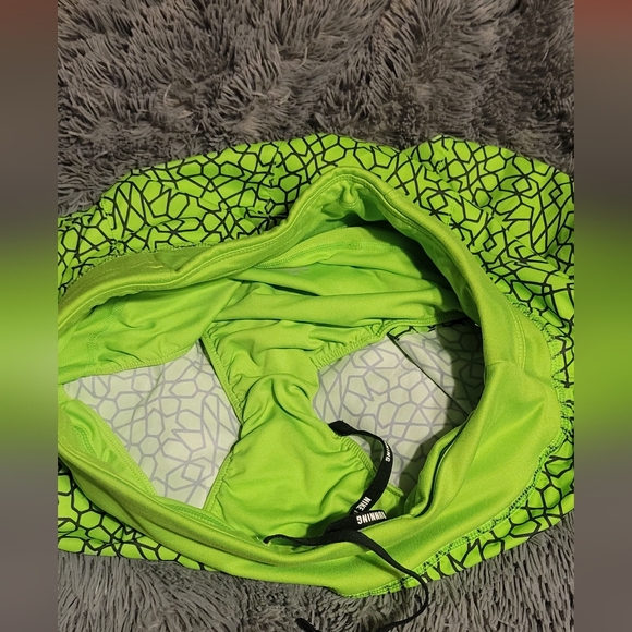 Women's Nike Neon Green & Black Dri-Fit Running Shorts, Small - Picture 9 of 11